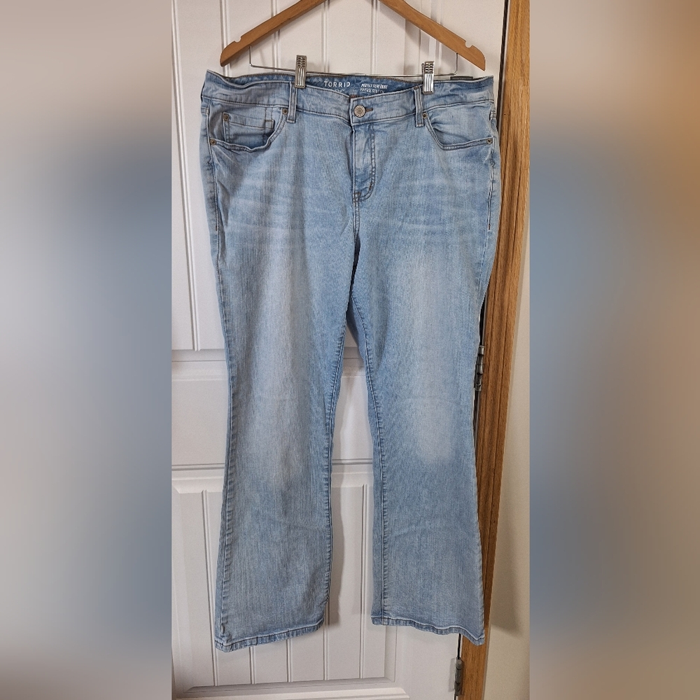 Torrid Women’s Plus Size 18T Bootcut Jeans Vintage Stretch Sky Blue